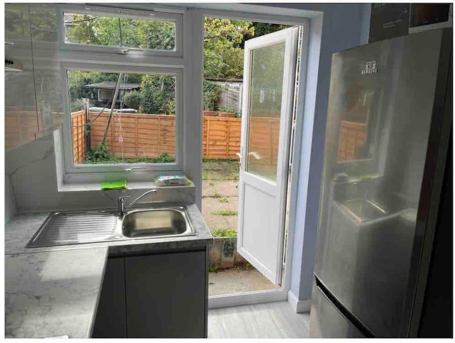 Lovely And Quiet 2 Bedroom Maisonette.Free Parking Londres Extérieur photo